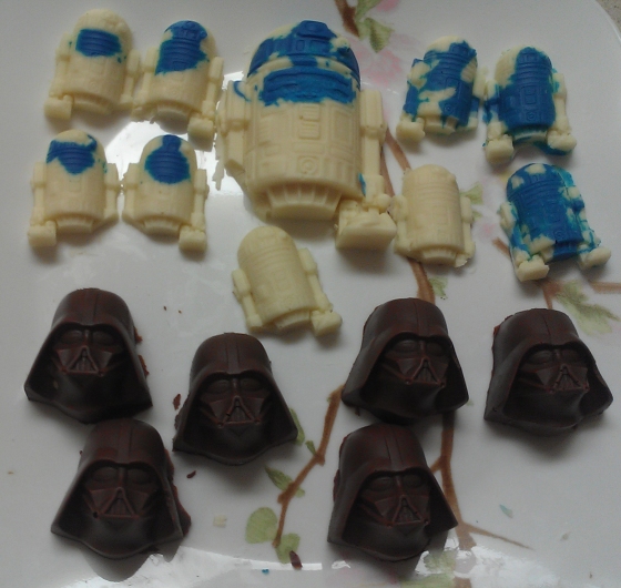 White Chocolate R2 + Peanut Butter Vaders